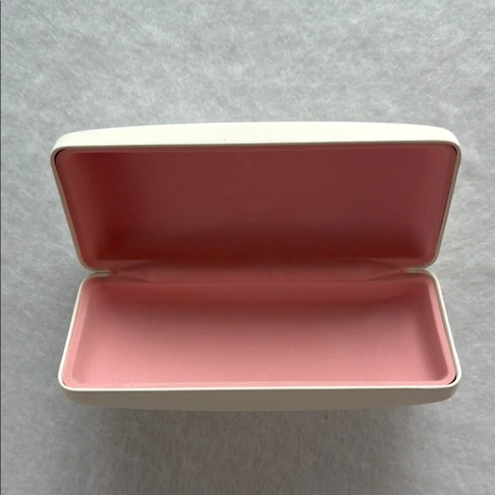 NWOT Juicy Couture White Sunglasses Glasses Case Pink Lining Quiet Luxury